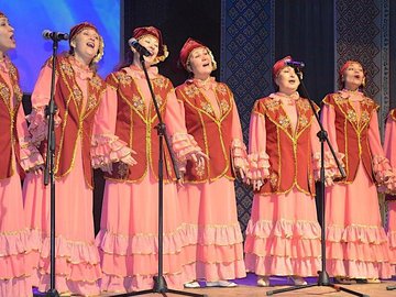 Концертная программа «Чын кунелдэн» («От всей души»), с участием татарских творческих коллективов