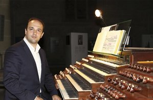 Тарас Багинец (орган, Россия)