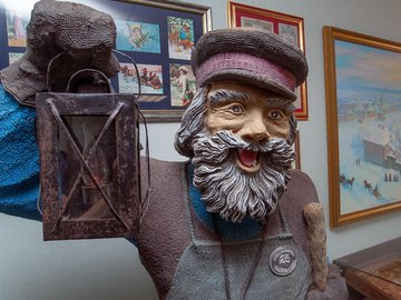 Экскурсии по музейным экспозициям отеля Vostok