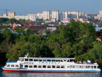 Речная прогулка на теплоходе с аниматором