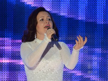 Ирина Бархатова и джаз-оркестр «Золотая труба». Женщина. Война и мир