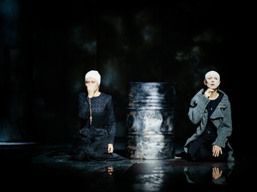 Две королевы