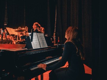 Абонемент №19. Музыкальные сказки для маленьких. Принцесса скрипка