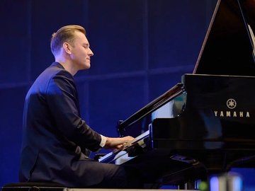 Абонемент №4. Концерты в стиле кроссовер
