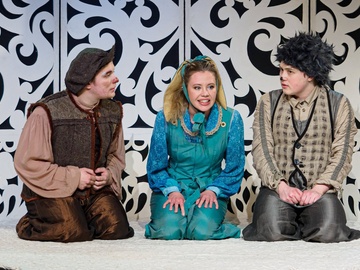 Ёжик, медвежонок и дыр-пыр