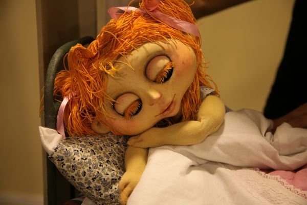 Как Маша поссорилась с подушкой