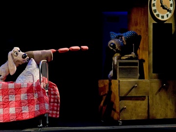 Бобик в гостях у Барбоски