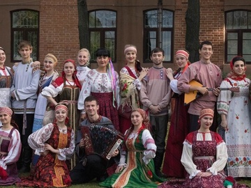 Ансамбль «Яромилъ». И песни тоже воевали