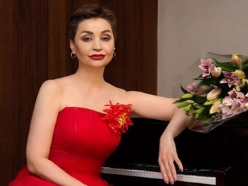 Эльвира Саниевская. Вечно юный вальс