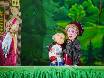 Гуси-Лебеди