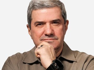 Михаил Шахназаров